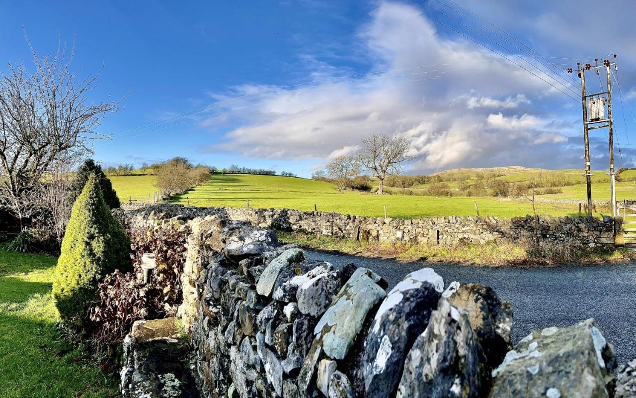 The Marton Arms Hotel Ingleton  Ngoại thất bức ảnh