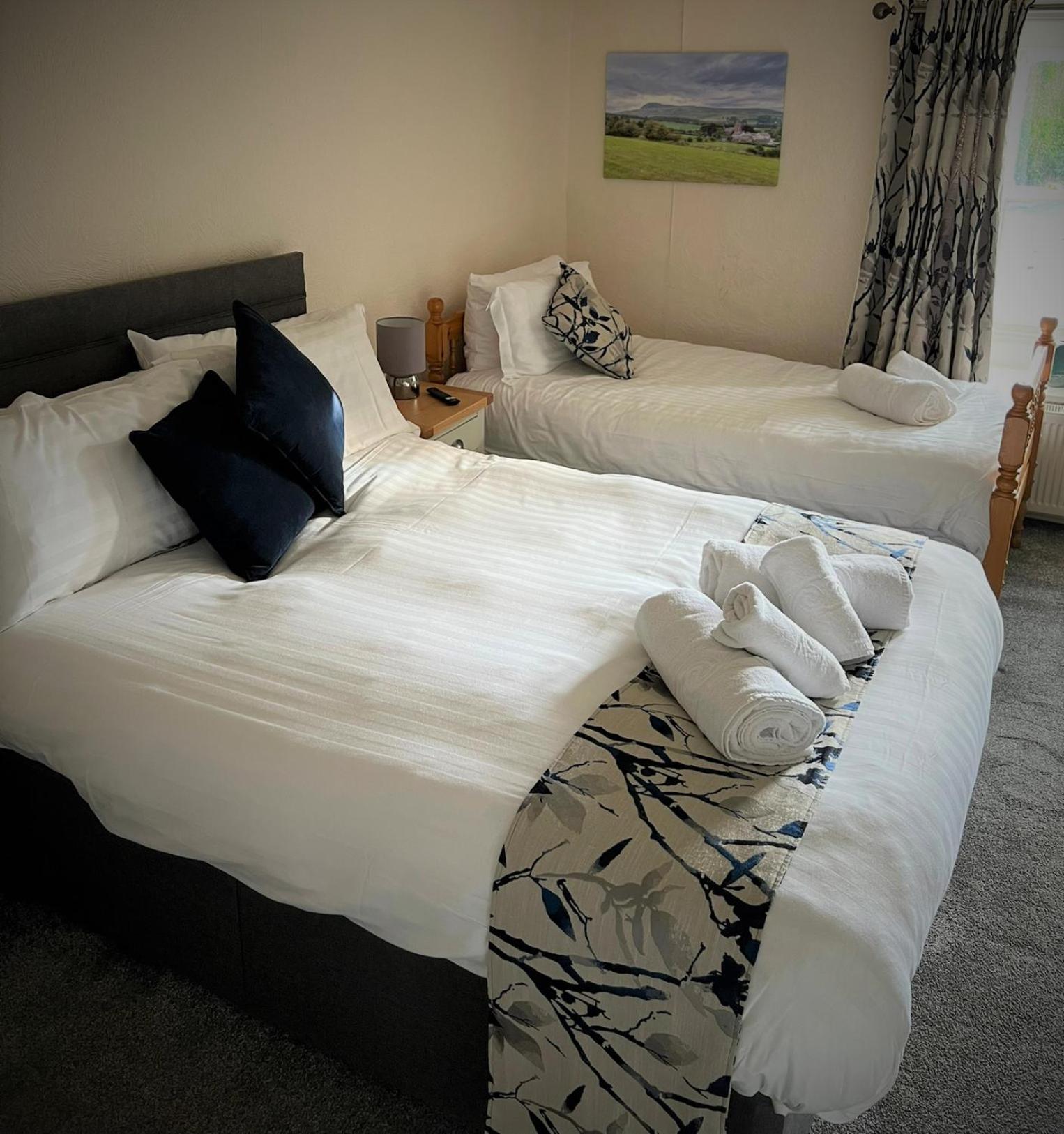 The Marton Arms Hotel Ingleton  Ngoại thất bức ảnh